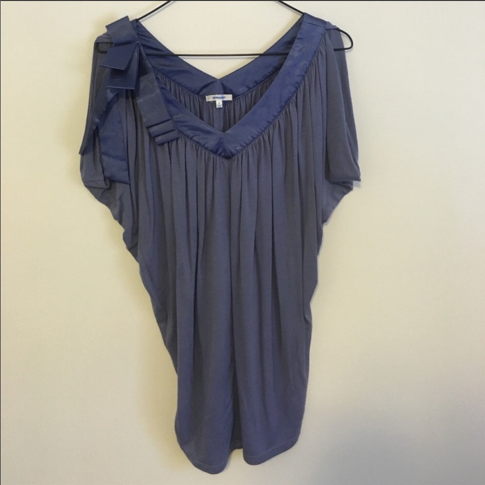 Valleygirl Blue flowy top with bow size med